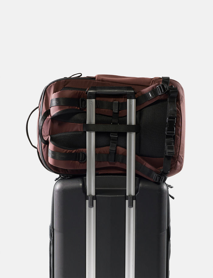 30L Carry-On Travel Pack