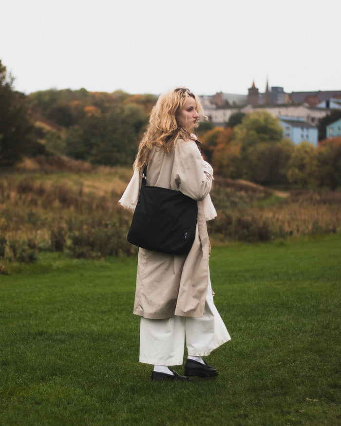 ALVA | Black