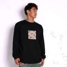 Arch spray camo box logo L/S tee