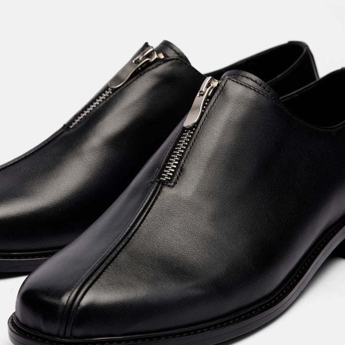 Axe by Nikko Washington — Black Zip Oxford