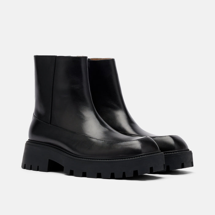 Commander Black Leather Square Toe Side Zip Boots