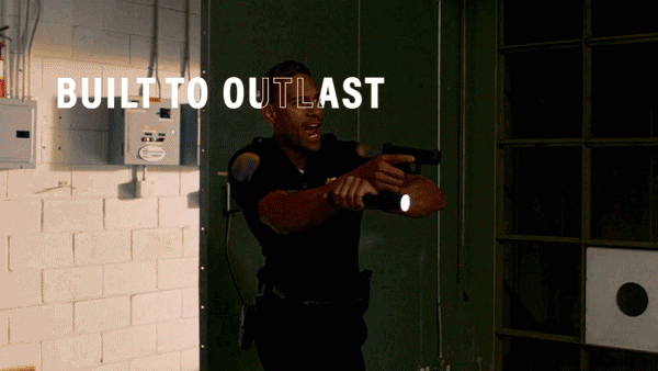 Kore Essentials Duty Belt Gif Showing the versatility of the duty belt