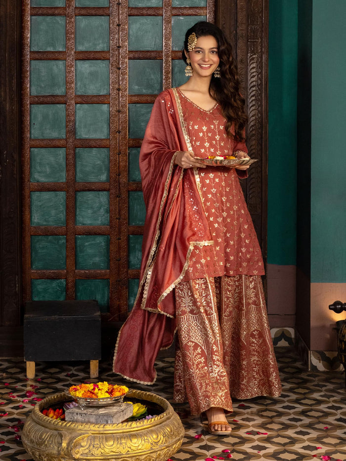 Festive Rust Radiance Georgette Kurta Set With Split Pant Dupatta.