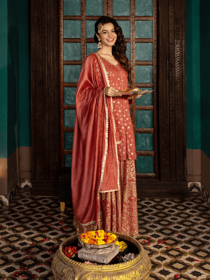 Festive Rust Radiance Georgette Kurta Set With Split Pant Dupatta.