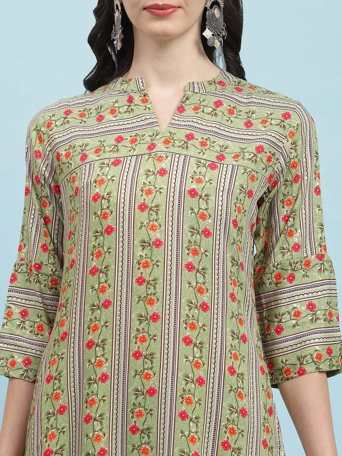 Indiessence (Buy 2 @ 499) Green Floral Printed Kurta.