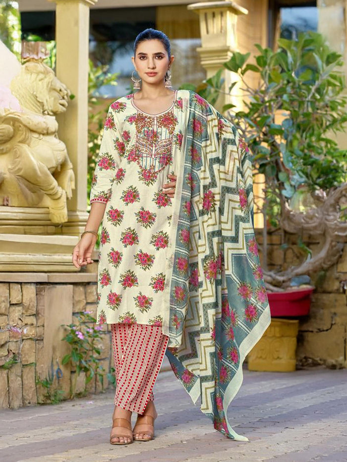Indiessence Off White Cambric Floral Kurta Comfort Pant Dupatta.