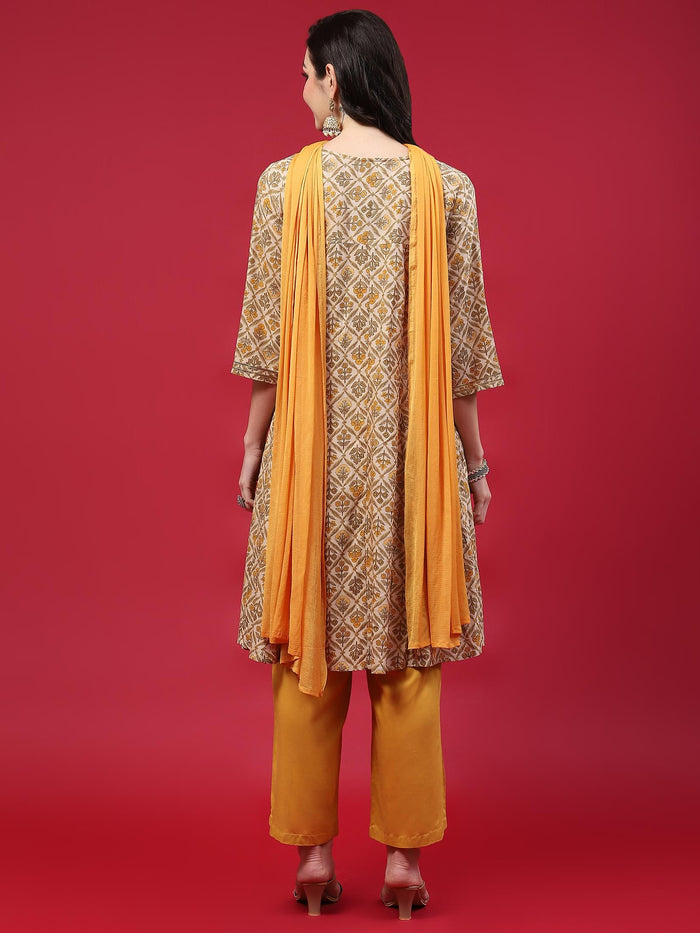 Indiessence Women Beige Floral Printed Kurta Comfort Pant Dupatta.