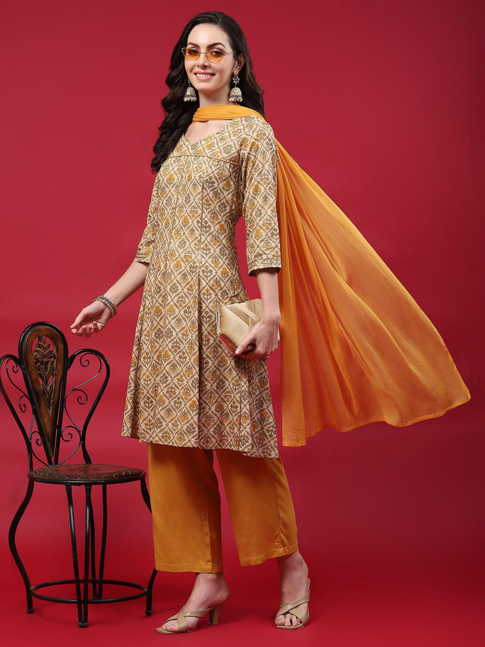 Indiessence Women Beige Floral Printed Kurta Comfort Pant Dupatta.
