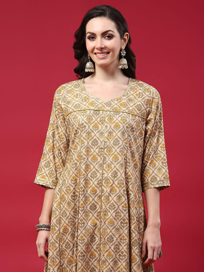 Indiessence Women Beige Floral Printed Kurta Comfort Pant Dupatta.