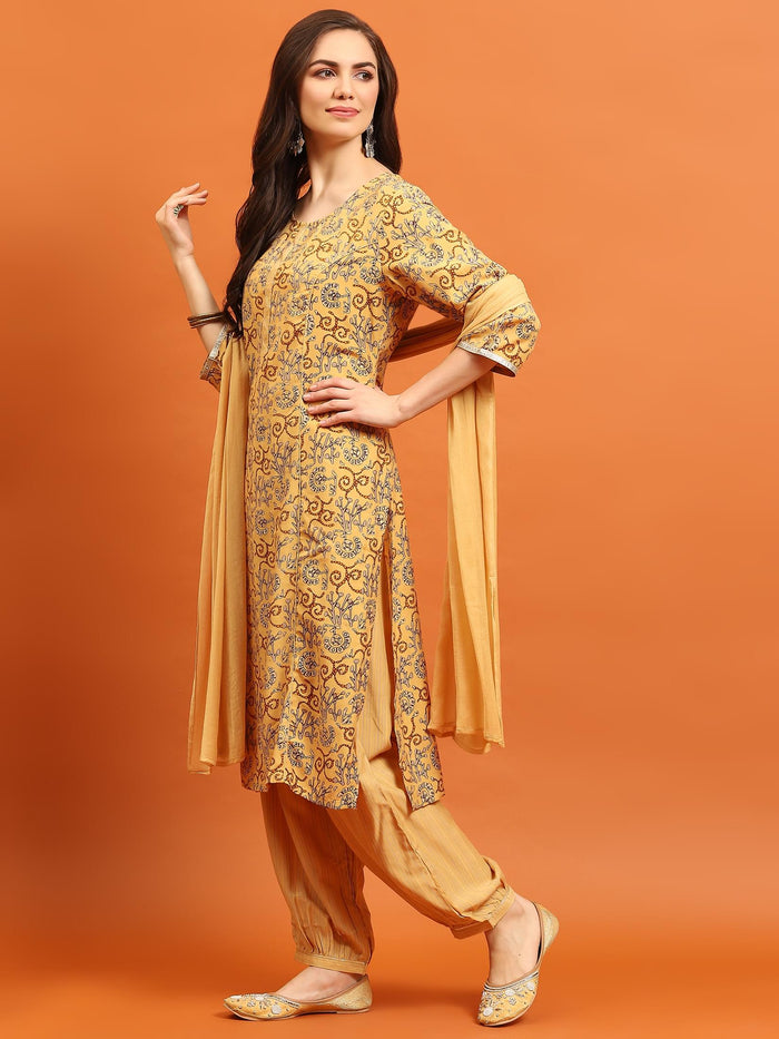 Indiessence Women Yellow Abstract Printed Kurta Harem Pant Dupatta.