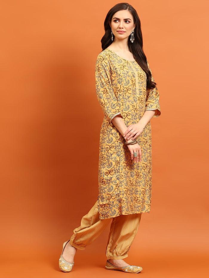 Indiessence Women Yellow Abstract Printed Kurta Harem Pant Dupatta.