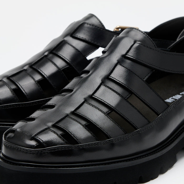 Magellan Black Leather Lug Fisherman Sandals