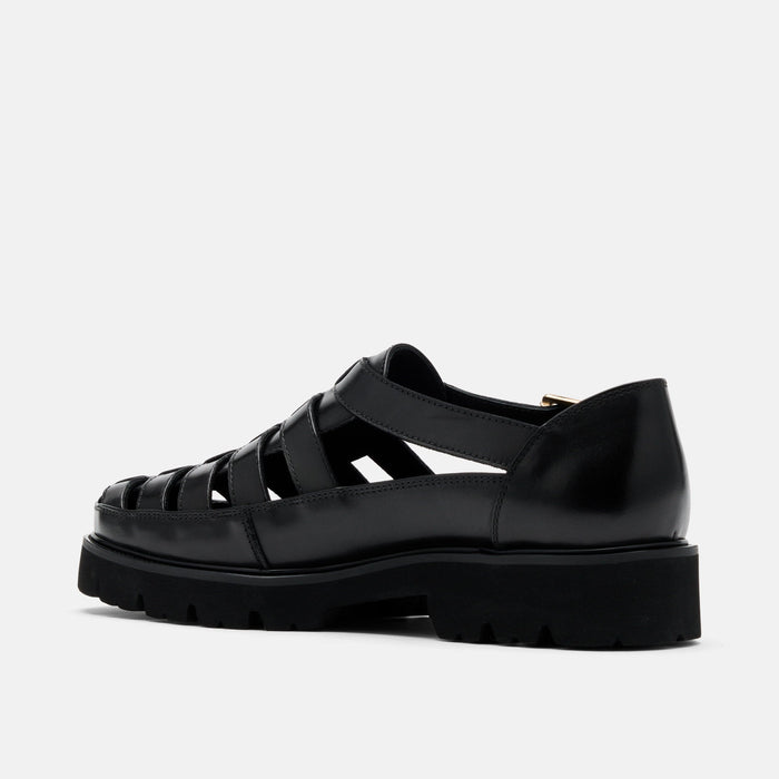 Magellan Black Leather Lug Fisherman Sandals