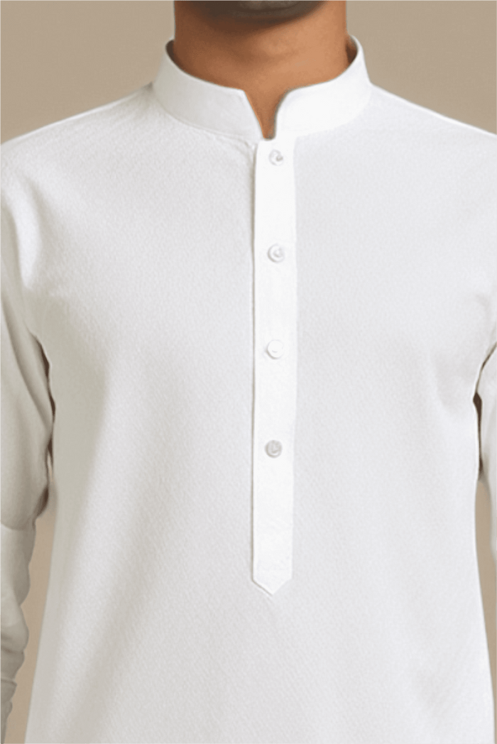Men Off White Solid Straight Kurta.
