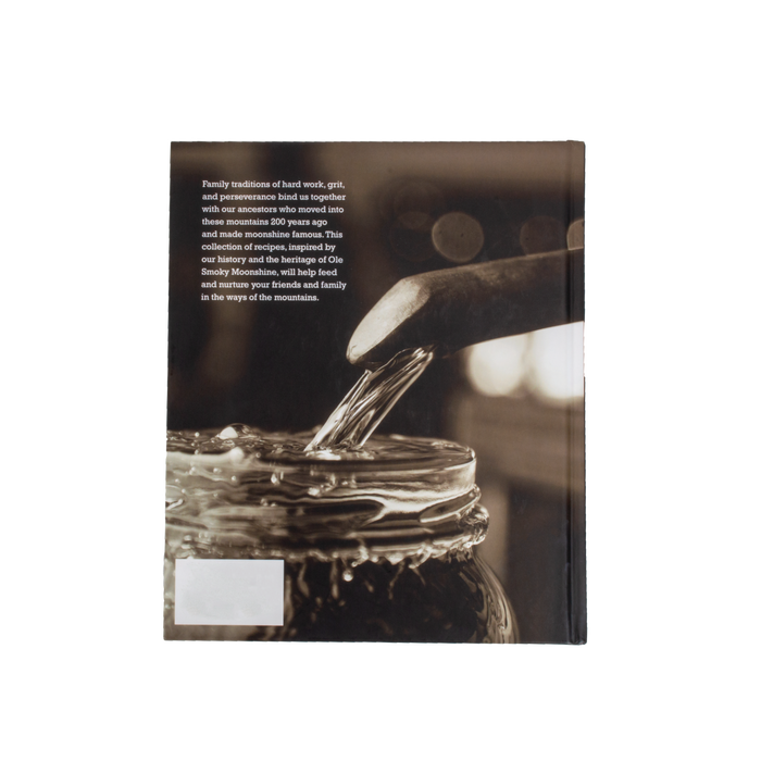 OLE SMOKY MOONSHINE FAMILY COOKBOOK