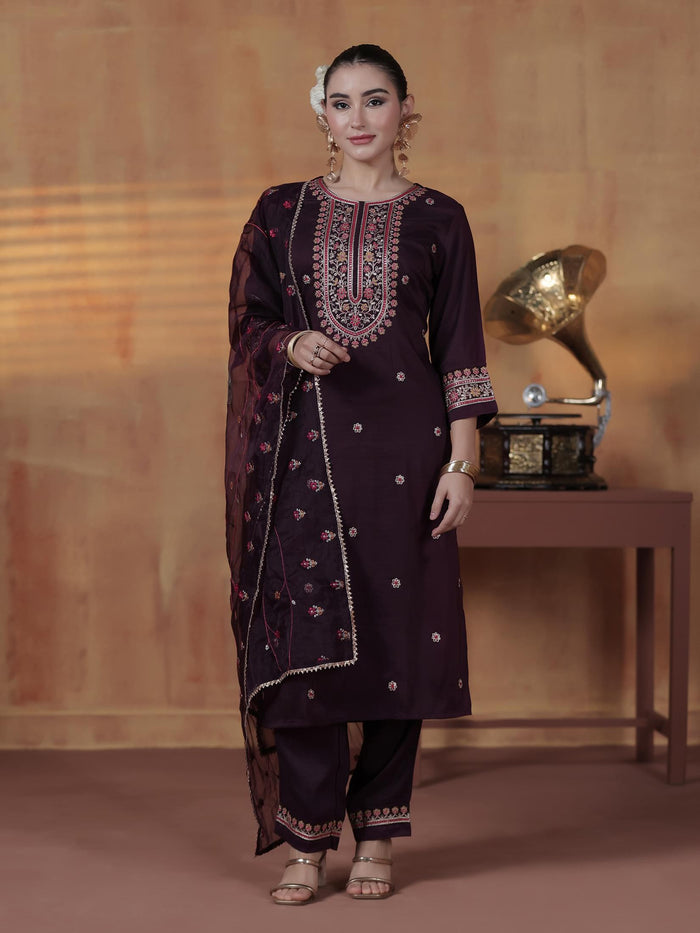 Silk Blend Orchid Embroidered Kurta Comfort Pant Dupatta.
