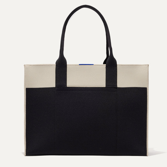 PLP |The Classic Tote in Luna, shown from the front.