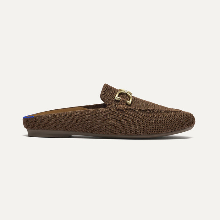 side | The Double Bit Loafer Mule in Cinnamon Raffia-Knit shown from the side.
