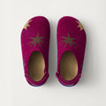 PDP | The Kids Clog in ReVelvet™ Fuchsia Burst shown from the top.
