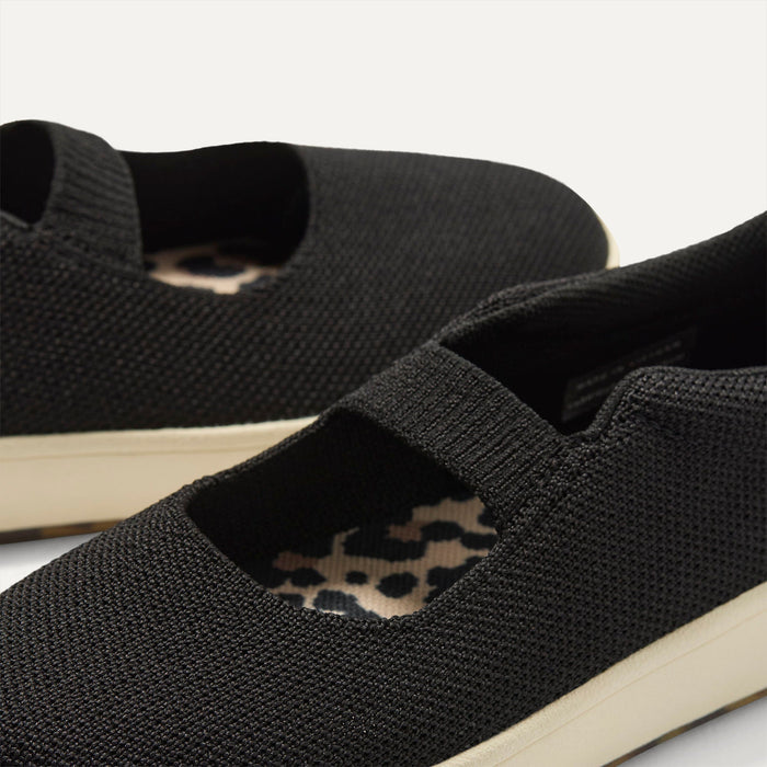 Close up of the strap  detail of The Kids MJ Sneaker in Black.