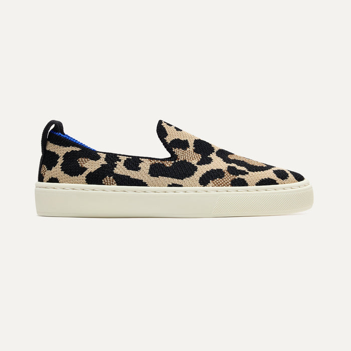 side | The Kids Sneaker in Desert Cat, shown from the side.