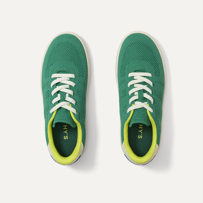 The Kids Stretch Sneaker in Emerald Pop shown from the top.