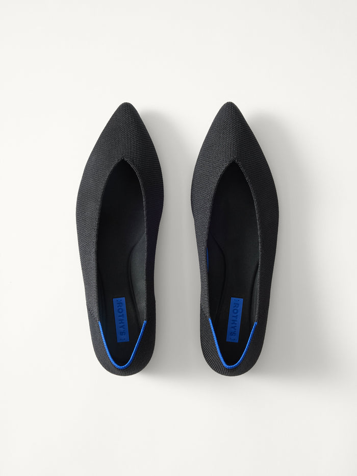 PLP | The Point III in Black shown from the top.