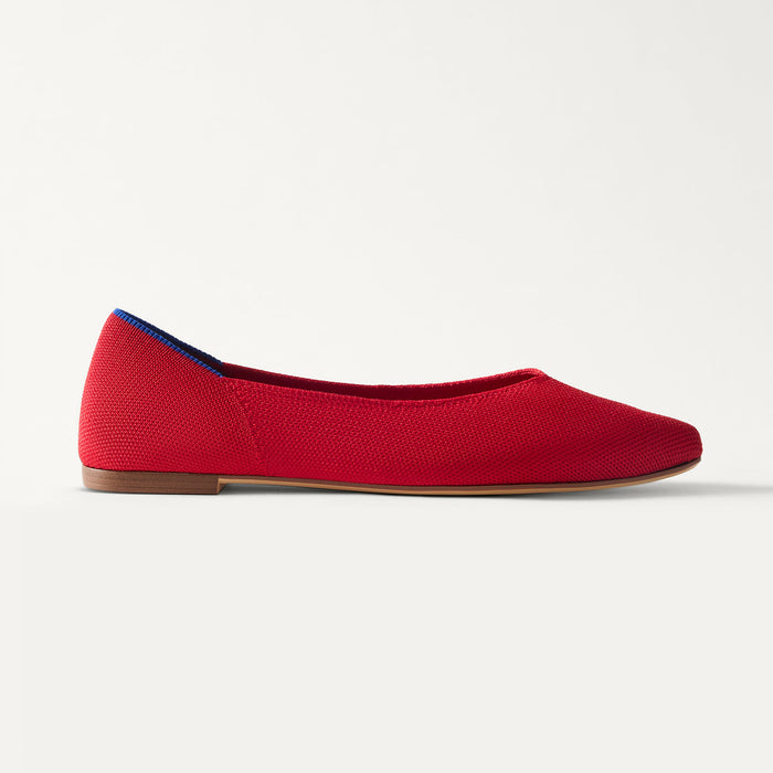 side | The Point III in Cherry shown from the side.