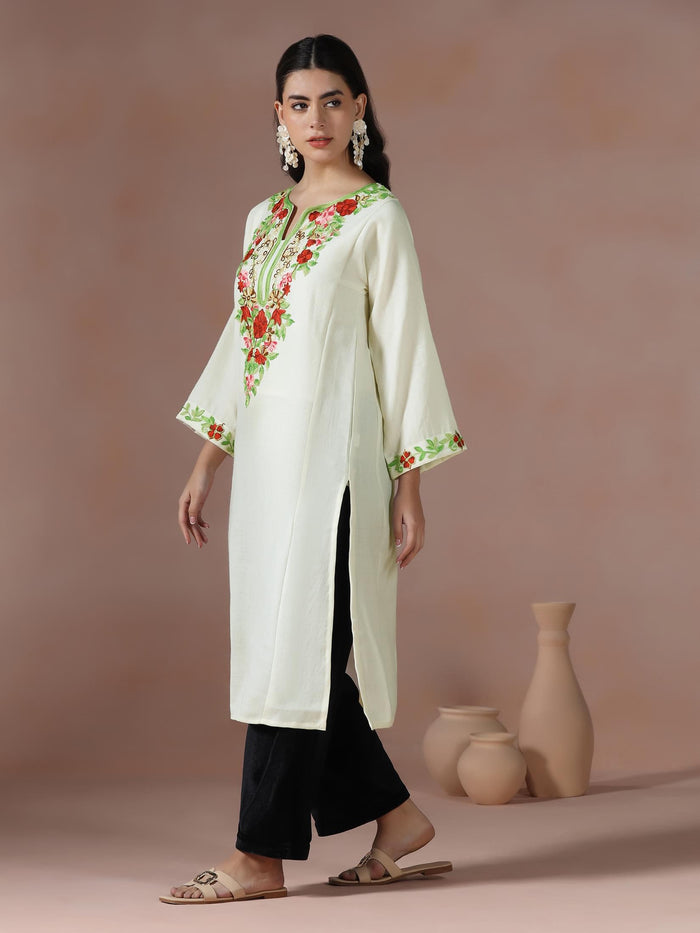 Winter Women Acrylic Cream Embroidered Kurta.