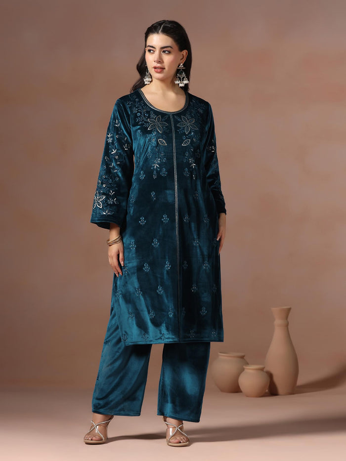 Winter Women Velvet Blue Embroidered Kurta With Comfort Pant Dupatta.
