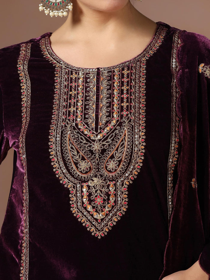Winter Women Velvet Burgundy Embroidered Kurta With Comfort Pant Dupatta.