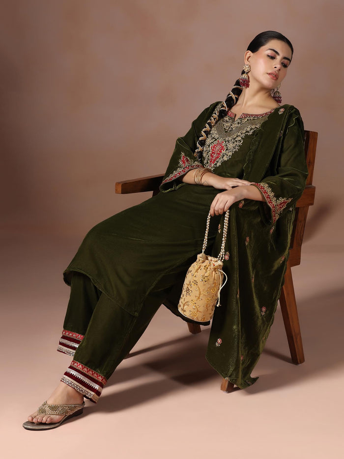 Winter Women Velvet Green Embroidered Kurta Comfort Pant Dupatta.