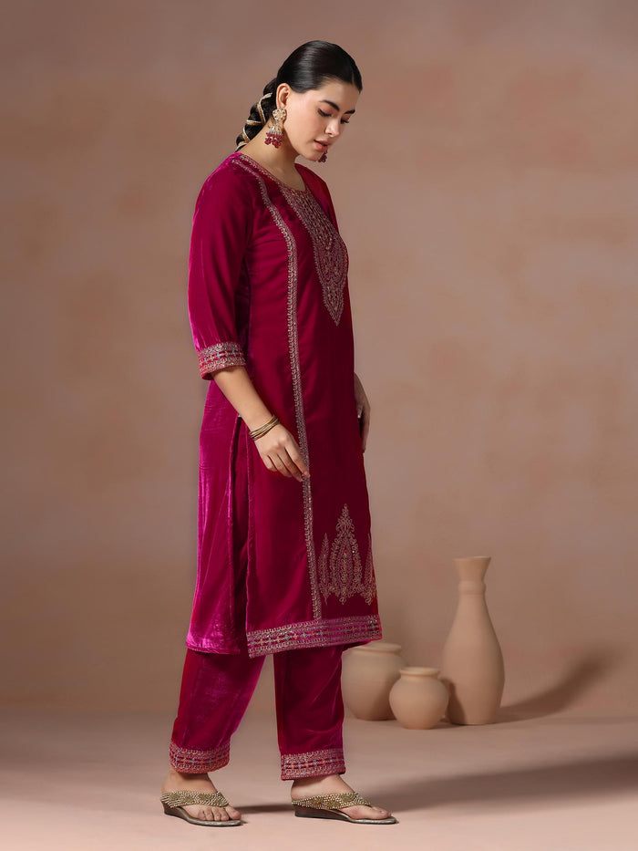 Winter Women Velvet Pink Embroidered Kurta With Comfort Pant Dupatta.