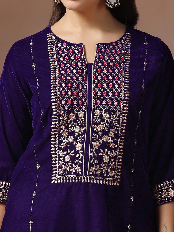 Winter Women Velvet Purple Embroidered Kurta Comfort Pant Dupatta.