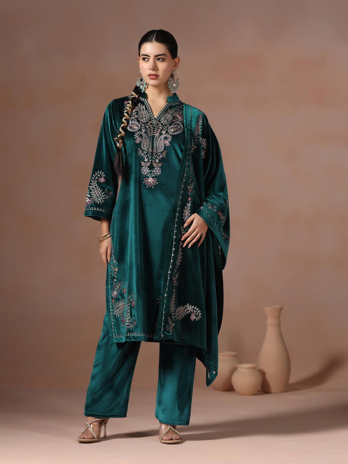 Winter Women Velvet Teal Embroidered Kurta Comfort Pant With Dupatta.