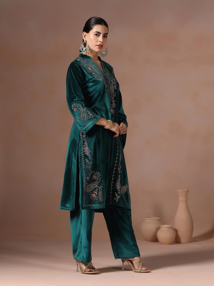 Winter Women Velvet Teal Embroidered Kurta Comfort Pant With Dupatta.