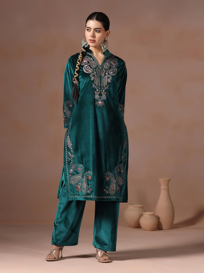Winter Women Velvet Teal Embroidered Kurta Comfort Pant With Dupatta.