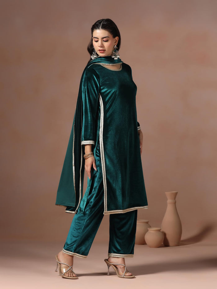 Winter Women Velvet Teal Solid Kurta Comfort Pant Dupatta.