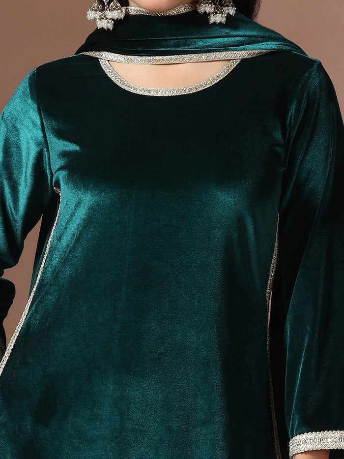 Winter Women Velvet Teal Solid Kurta Comfort Pant Dupatta.