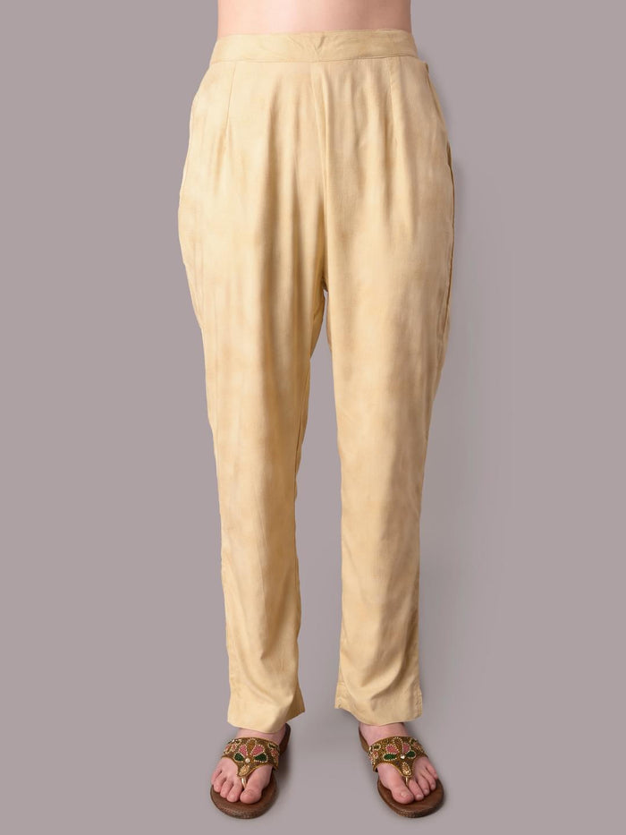 Women Beige Kurta With Trouser.
