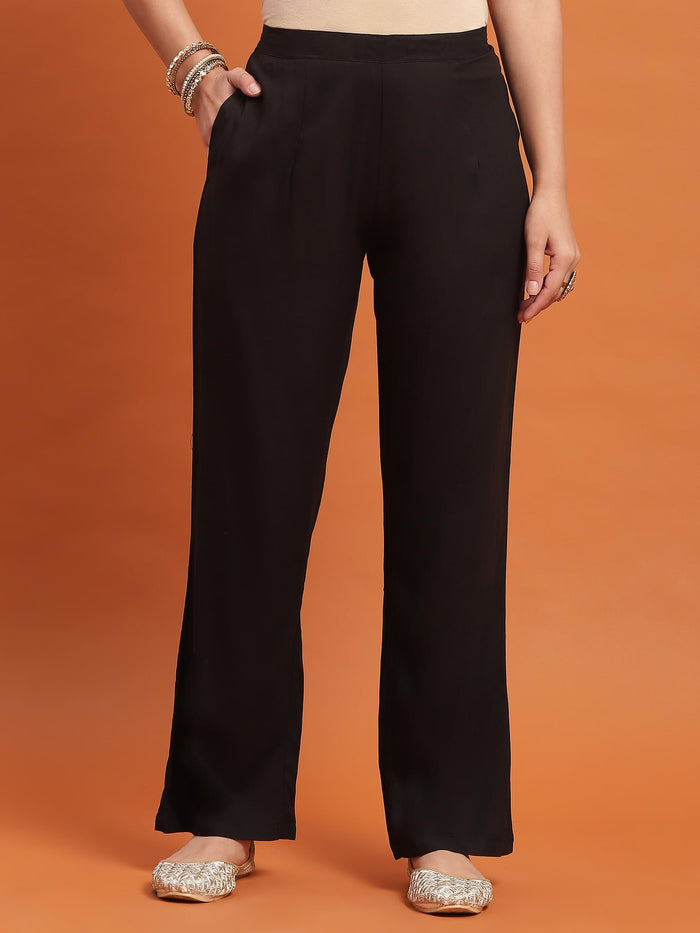 Women Black Geometric Print Kurta Comfort Pant Dupatta.