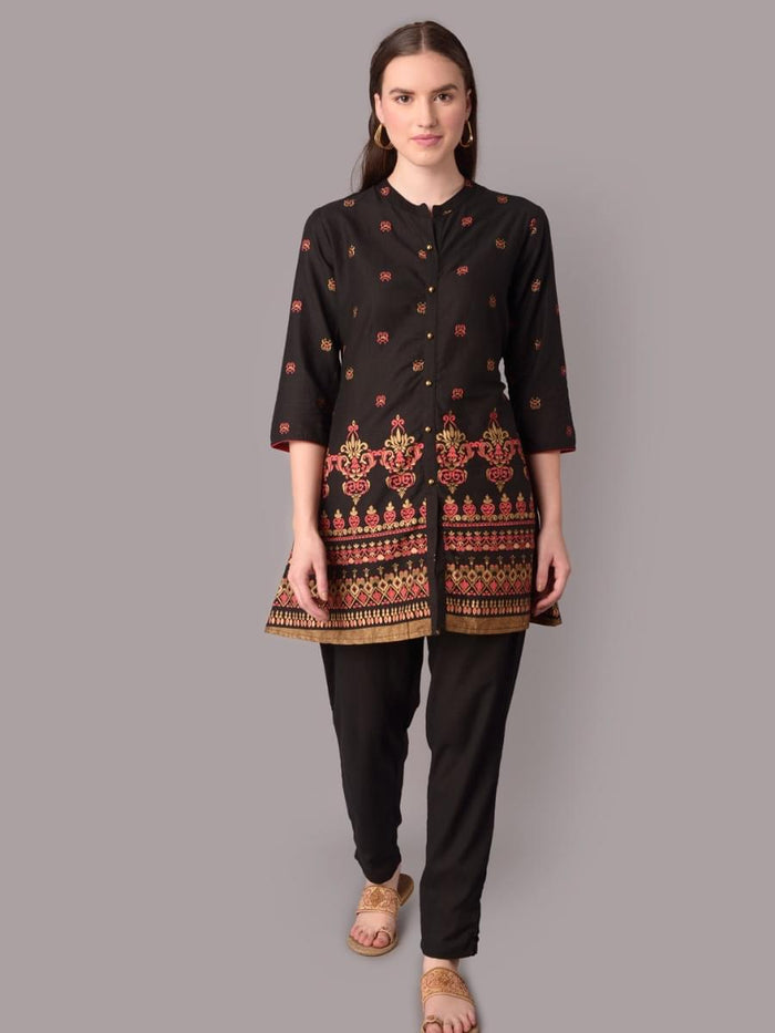 Women Black Ornamental Print Tunic.