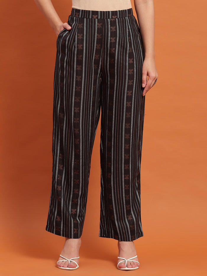 Women Black Stripe Print Co-Ord Set.