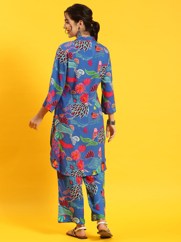 Women Blue Abstract Print Co-Ord Set.