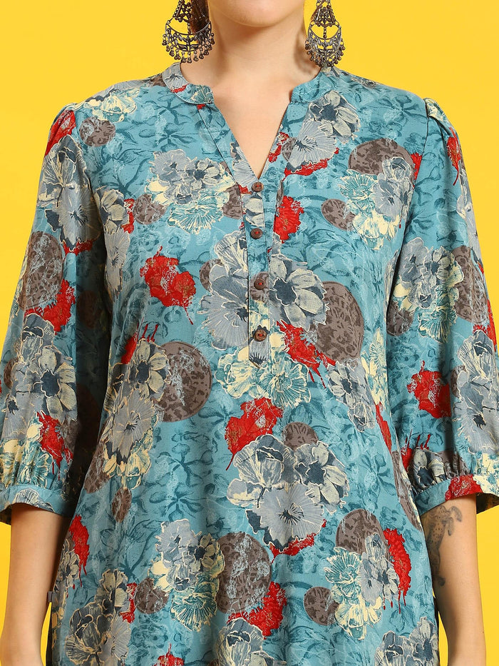 Women Blue Floral Print Co-Ord Set.