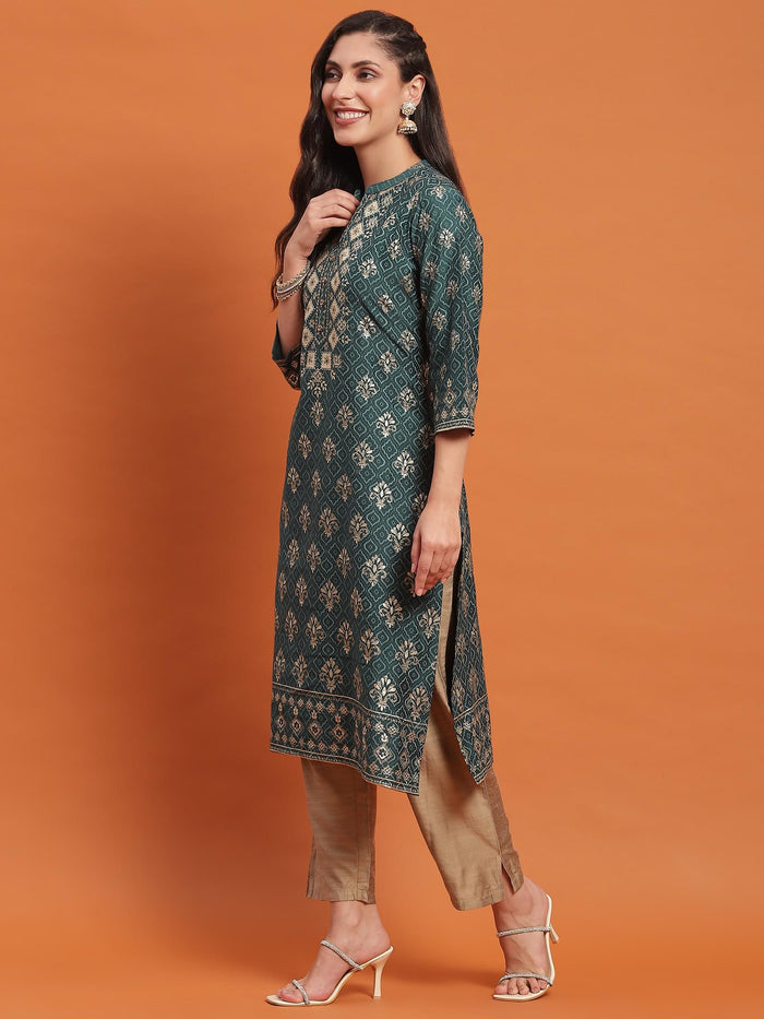Women Blue Floral Print Kurta.