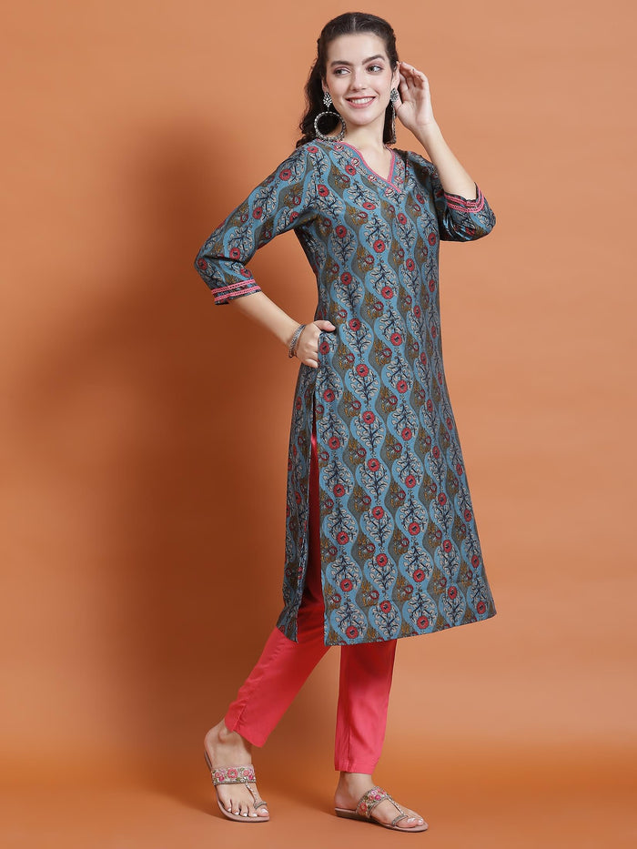 Women Blue Floral Print Kurta.