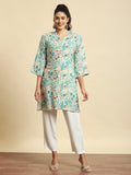 Women Blue Floral Print Kurti.