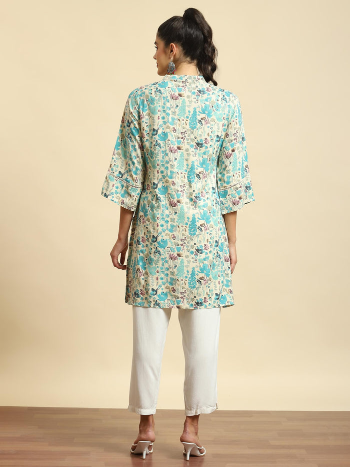 Women Blue Floral Print Kurti.