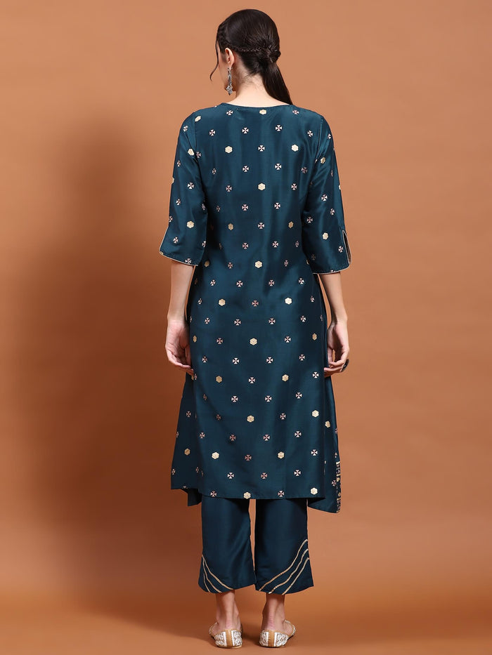 Women Blue Geometric Print Kurta With Comfort Pant.